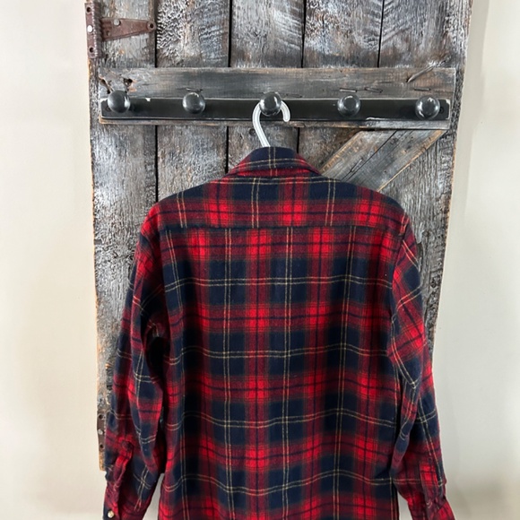 Men's Vintage Wool Red & Navy Plaid Button Down Shirt - Size Medium - Picture 2 of 3